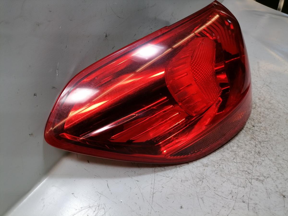 Opel Astra J Sportstourer original R&uuml;cklicht R&uuml;ckleuchte Schlussleuchte links Kombi Bj.2012